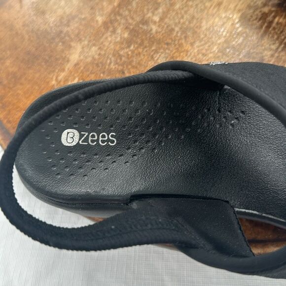 Bzees Sandals Wm 11M Cleo Black Elastic Slingback Strappy Open Toe Comfort - Picture 9 of 13